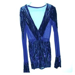 Custom Made: sequined dress w/ flared sleeves